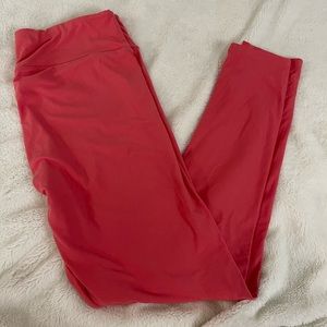 TC Lularoe salmon colored solid leggings EUC